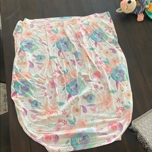 Copper pearl 4 in 1 multi use cover.